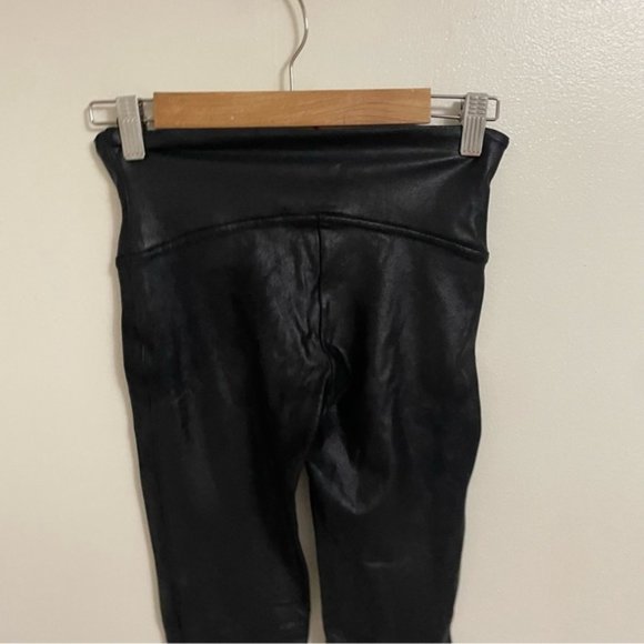 Spanx women’s faux leather leggings black pants size medium - Picture 6 of 11